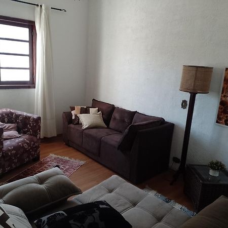 Quartos Para Hospedagem Da Casa Amarela Appartement Campos do Jordão Buitenkant foto