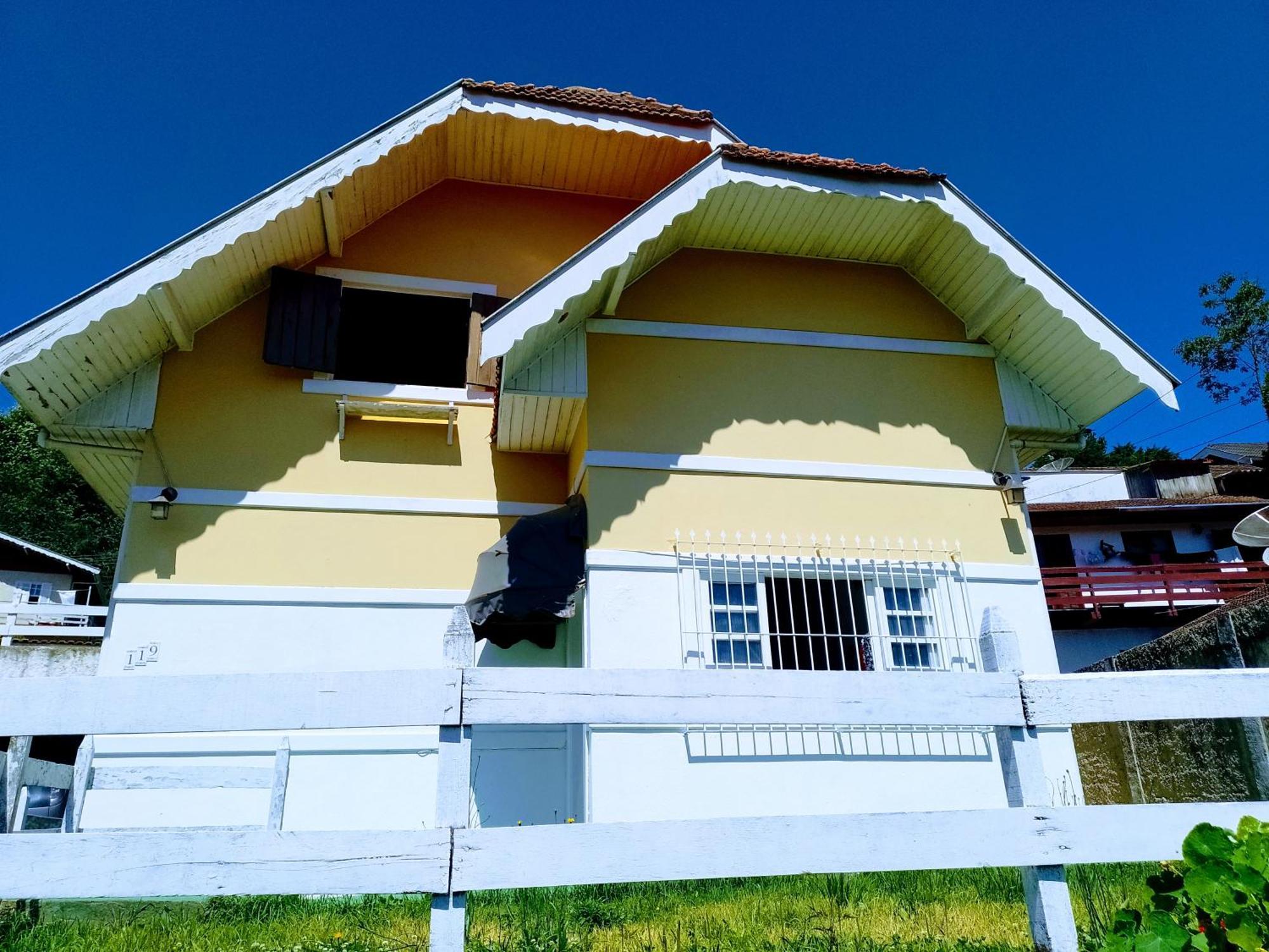 Quartos Para Hospedagem Da Casa Amarela Appartement Campos do Jordão Buitenkant foto